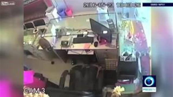 بالفيديو.. أشهر خناقات المذيعين علي الهواء