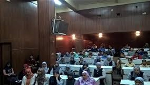 مركز إعلام قنا ينتهي من تنفيذ 15 ندوة توعية بالمشكلة السكانية مركز إعلام قنا ينتهي من تنفيذ 15 ندوة توعية بالمشكلة السكانية