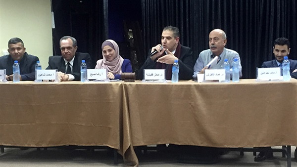 "البيئة الفلسطينية" تتهم إسرائيل بتهريب نفايات خطرة إلى الأراضي الفلسطينية "البيئة الفلسطينية" تتهم إسرائيل بتهريب نفايات خطرة إلى الأراضي الفلسطينية