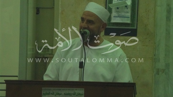 بالصور.. «أمام مسجد الغفور الرحيم»: «يجب تجنب المحرمات» بالصور.. «أمام مسجد الغفور الرحيم»: «يجب تجنب المحرمات»