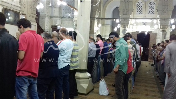 بالصور.. رفع آذان العشاء بمسجد سيدي عبد الرحيم القناوي بالصور.. رفع آذان العشاء بمسجد سيدي عبد الرحيم القناوي