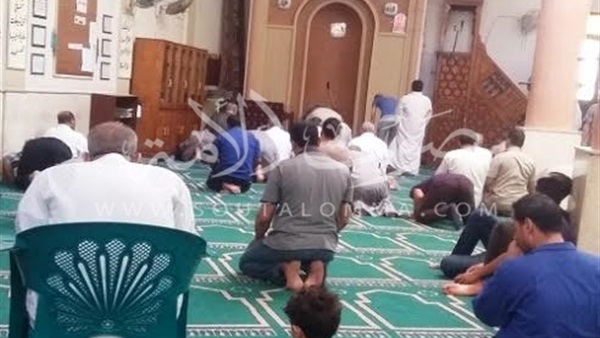 بالصورة.. صلاة الجمعة بدون «خطيب» فى بني سويف بالصورة.. صلاة الجمعة بدون «خطيب» فى بني سويف
