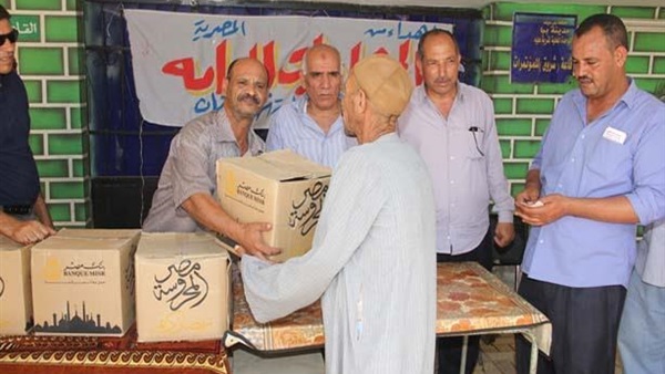 10 ألاف كرتونة رمضانية من المخابرات العامة للأسر بقنا
