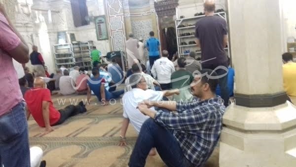 بالصور.. اقامة شعائر صلاة العشاء بـ«القائد إبراهيم» في الإسكندرية بالصور.. اقامة شعائر صلاة العشاء بـ«القائد إبراهيم» في الإسكندرية