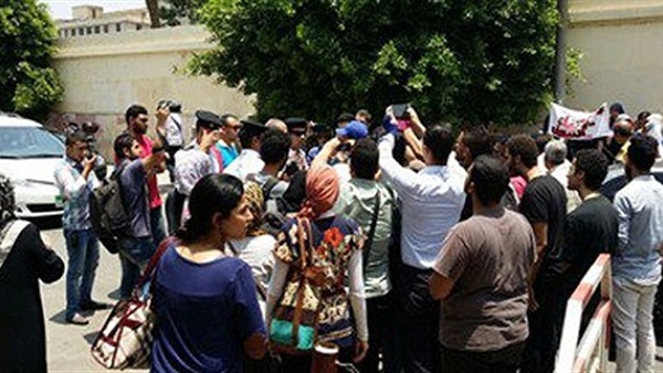 طلاب الإسكندرية لـ«الشربيني»: «الثانوية العامة فيلم» طلاب الإسكندرية لـ«الشربيني»: «الثانوية العامة فيلم»