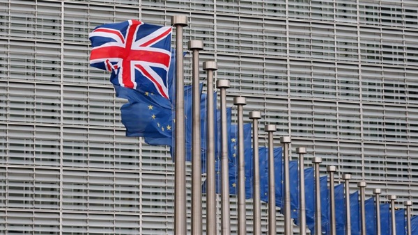 استطلاع: 46% من البريطانيين يرغبون في الرحيل من الاتحاد الأوروبي استطلاع: 46% من البريطانيين يرغبون في الرحيل من الاتحاد الأوروبي