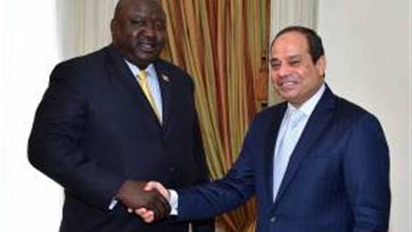 تفاصيل لقاء «السيسي» مع وزير الدولة الأوغندي تفاصيل لقاء «السيسي» مع وزير الدولة الأوغندي