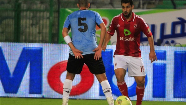 "عاشور" حكمًا لمباراة الأهلي والمحلة.. و"عمر" للزمالك وأسوان