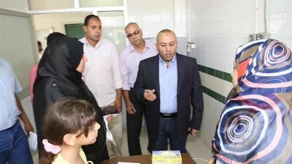 بالصور.. محافظ المنوفية يحيل 146 موظف للتحقيق بالصور.. محافظ المنوفية يحيل 146 موظف للتحقيق