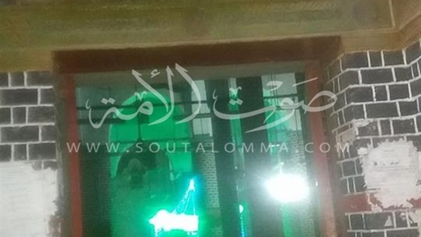 بالصور.. الصائمون يفترشون بمسجد «الطهطاوى» فى سوهاج بالصور.. الصائمون يفترشون بمسجد «الطهطاوى» فى سوهاج