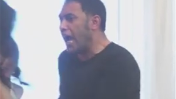 بالفيديو.. رد فعل عمرو مصطفى لحظة اشتعال النار في مقلب رامز جلل بالفيديو.. رد فعل عمرو مصطفى لحظة اشتعال النار في مقلب رامز جلل