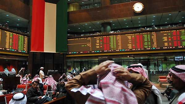 البورصة الكويتية تسجل خسائر وسط تراجع السيولة الأسبوع الماضي البورصة الكويتية تسجل خسائر وسط تراجع السيولة الأسبوع الماضي
