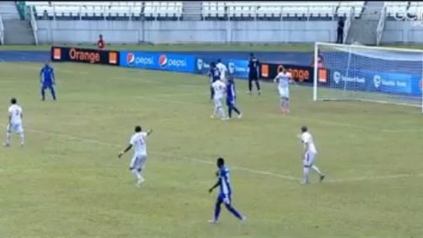 بالفيديو والصور.. الزمالك يتقدم على انيمبا بهدف نظيف وسط «بركة المياة» بالفيديو والصور.. الزمالك يتقدم على انيمبا بهدف نظيف وسط «بركة المياة»
