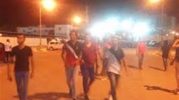 أمن الاهلى يسمح لدخول الجماهير من بوابة الاعضاء