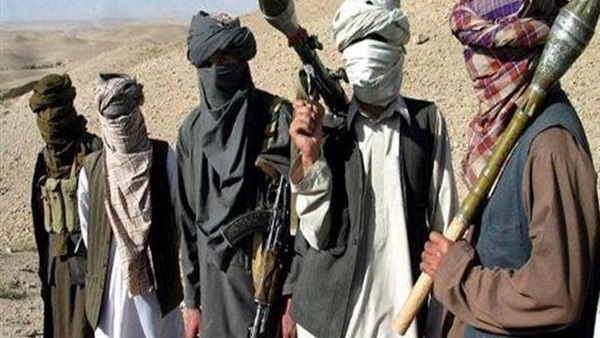 طالبان تهاجم قافلة من الحافلات جنوب أفغانستان وتخطف 60 شخصًا طالبان تهاجم قافلة من الحافلات جنوب أفغانستان وتخطف 60 شخصًا