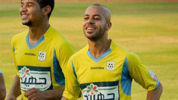 الإسماعيلي يكشف سبب غياب «عفروتو» الإسماعيلي يكشف سبب غياب «عفروتو»