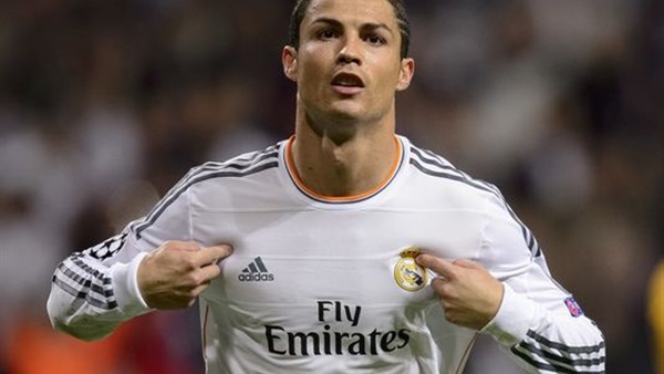 ريال مدريد يقترب من تجديد التعاقد مع نجميه رونالدو وبيل ريال مدريد يقترب من تجديد التعاقد مع نجميه رونالدو وبيل
