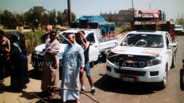 بالصور.. أهالي «ديسط» بالدقهلية يقطعون الطريق بسبب إنقطاع المياه بالصور.. أهالي «ديسط» بالدقهلية يقطعون الطريق بسبب إنقطاع المياه