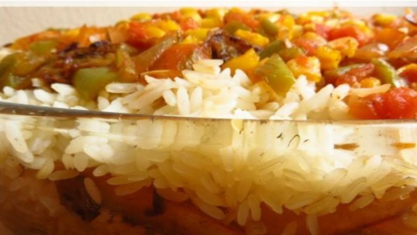 طريقة تحضير صينية أرز بالدجاج طريقة تحضير صينية أرز بالدجاج