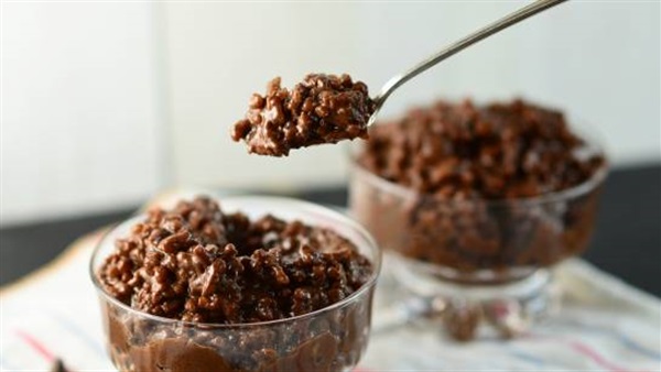طريقة عمل الأرز باللبن بالكاكاو والنوتيلا طريقة عمل الأرز باللبن بالكاكاو والنوتيلا