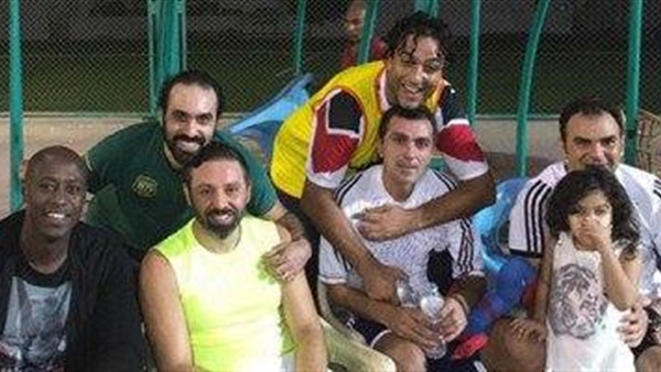 بالصورة..«خاليلو فاديجا» يظهر مع نجوم الزمالك السابقين بالصورة..«خاليلو فاديجا» يظهر مع نجوم الزمالك السابقين