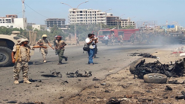 انفجارات في حضرموت ومقتل 14 على الأقل انفجارات في حضرموت ومقتل 14 على الأقل