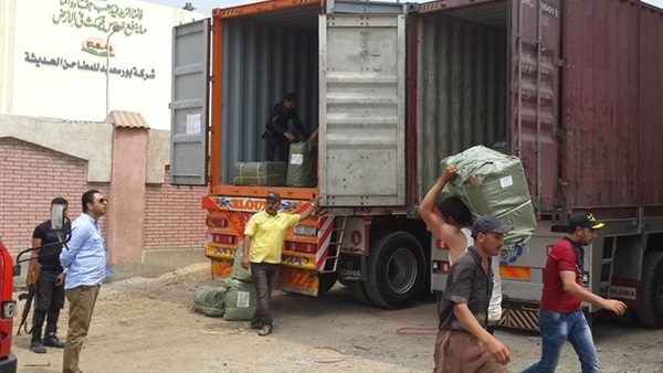جمارك بورسعيد تحبط محاولة تهرب من سداد الرسوم جمارك بورسعيد تحبط محاولة تهرب من سداد الرسوم