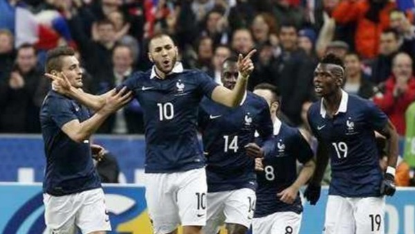 عرافة فرنسية تتوقع الفائز بيورو 2016