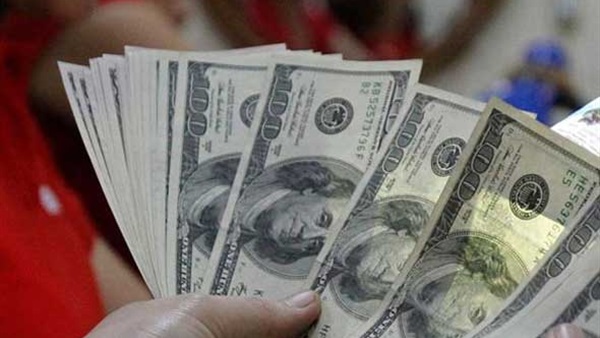 استقرار سعر الدولار في البنوك