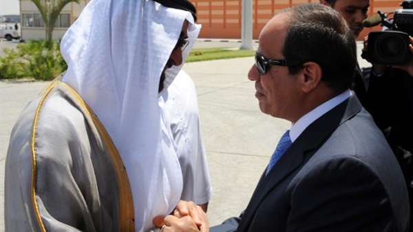 التفاصيل الكاملة بين لقاء ولي عهد أبوظبي والسيسي التفاصيل الكاملة بين لقاء ولي عهد أبوظبي والسيسي