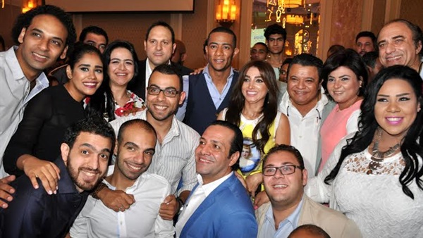 بالصور.. أبطال «الأسطورة» في حفل إفطار «أهلًا رمضان» بالصور.. أبطال «الأسطورة» في حفل إفطار «أهلًا رمضان»
