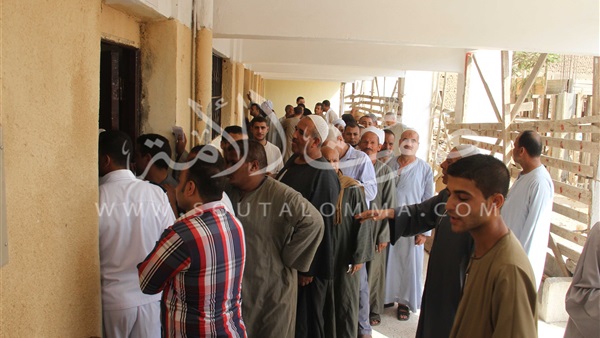 12 مصابًا و60 شكوى وإقبال ضعيف.. حصيلة اليوم الأول في «الإعادة» 12 مصابًا و60 شكوى وإقبال ضعيف.. حصيلة اليوم الأول في «الإعادة»