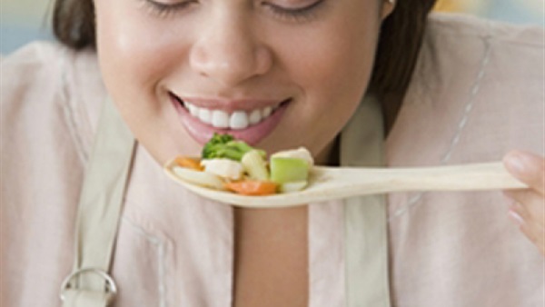المضافات الغذائية الأكثر شيوعا قد تسبب التهابات القولون والسمنة 