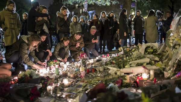 نواب يدعون لمراجعة هيكل الاستخبارات الفرنسية عقب هجمات باريس