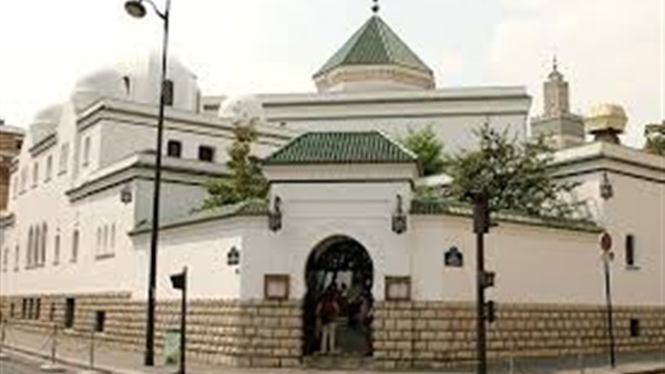 إمام مسجد باريس يندد بأعمال القتل والإرهاب التي ترتكب بإسم الدين إمام مسجد باريس يندد بأعمال القتل والإرهاب التي ترتكب بإسم الدين