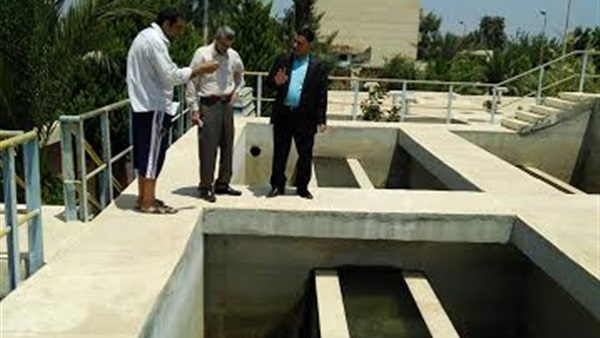 بالصور.. رئيس قرية الملاحة يتفقدون المواقع الخدمية بكفر الشيخ 