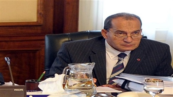 وزير الزراعة يصدر عدة قرارات تشمل استحداث وتغييرات بالمناصب القيادية وزير الزراعة يصدر عدة قرارات تشمل استحداث وتغييرات بالمناصب القيادية