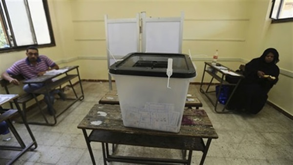 إغلاق لجان الاقتراع وبدء عملية الفرز بالإسكندرية إغلاق لجان الاقتراع وبدء عملية الفرز بالإسكندرية
