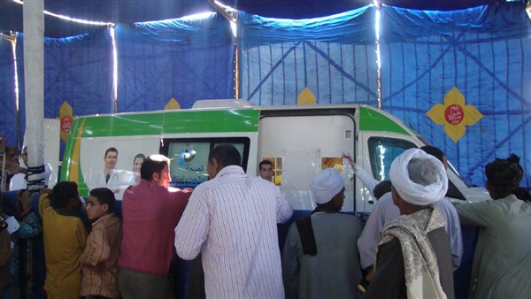 مديرية أمن البحيرة تنظم قافلة طبية مجانية للكشف على المواطنين مديرية أمن البحيرة تنظم قافلة طبية مجانية للكشف على المواطنين