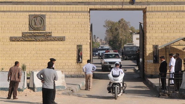 ترحيل 83 إخوانيا بسجون المنيا إلي طرة ترحيل 83 إخوانيا بسجون المنيا إلي طرة