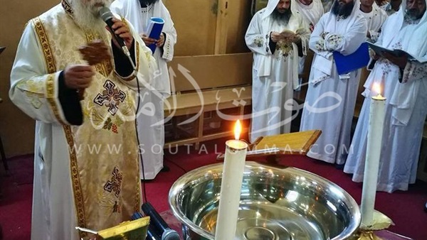 الانبا سلوانس يترأس القداس ختام صوم الرسل الانبا سلوانس يترأس القداس ختام صوم الرسل