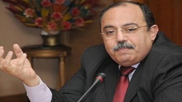 وسط دعوات مطالبة بإقالته..آراء متباينة حول آداء محافظ الإسكندرية منذ توليه المحافظة وسط دعوات مطالبة بإقالته..آراء متباينة حول آداء محافظ الإسكندرية منذ توليه المحافظة