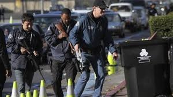 «لجنة لوس أنجلوس»: ضابط الشرطة قتل المرأة السوداء بعد مهاجمته بسكين