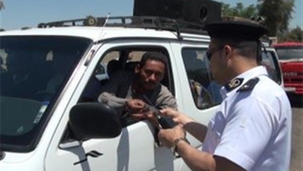 انهيار منزل متعدد الطوابق بمركز الخارجة في الوادي الجديد 