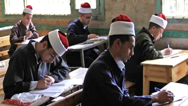 بالأسماء.. أوائل الشهادة الثانوية الأزهرية بالأسماء.. أوائل الشهادة الثانوية الأزهرية