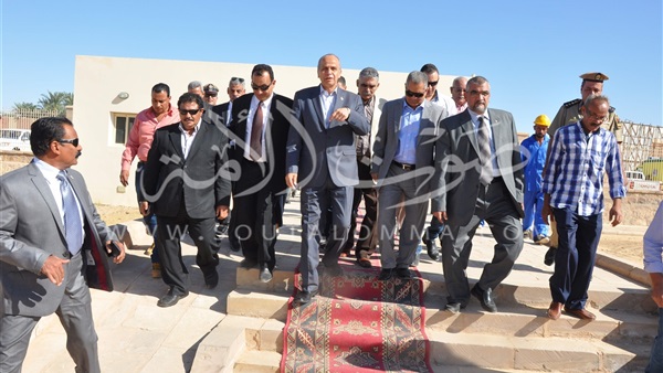 وزير الأثار يفتتح معبد هيبس بالوادي الجديد وزير الأثار يفتتح معبد هيبس بالوادي الجديد