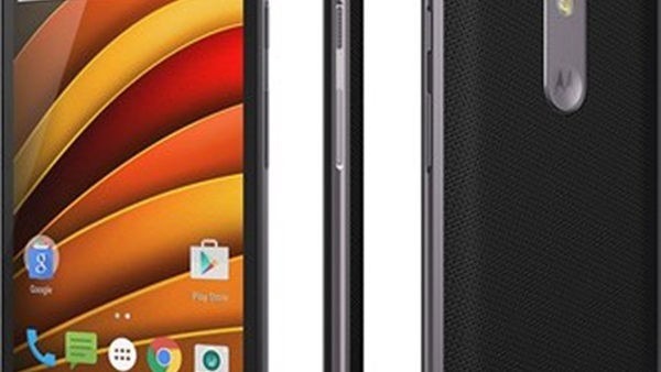موتورولا تكشف عن هاتف "Moto E" موتورولا تكشف عن هاتف "Moto E"
