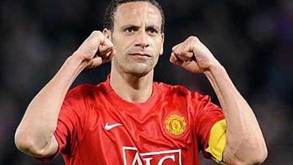 بالصوره.. قلب دفاع ألمان يونايتد يزور استاد خليفة بالصوره.. قلب دفاع ألمان يونايتد يزور استاد خليفة