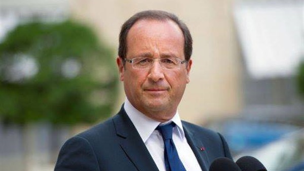 الرئيس الفرنسي يعقد لليوم الثاني اجتماعا مصغرا لمجلس الأمن الرئيس الفرنسي يعقد لليوم الثاني اجتماعا مصغرا لمجلس الأمن
