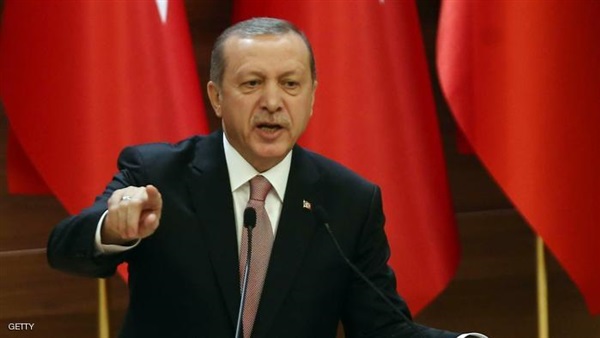 بالصور.. نكشف تفاصيل العرض الجديد لـ " مسرح مصر " 